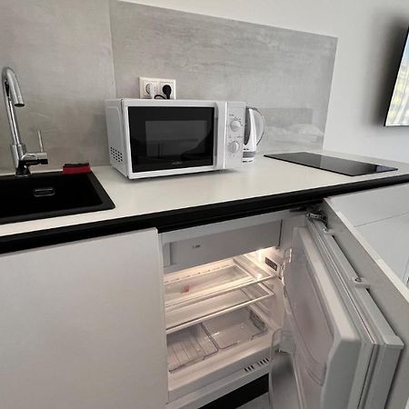 Air Conditioned 1 Room Apartment Vienna Gate, 2 Μπρατισλάβα Εξωτερικό φωτογραφία