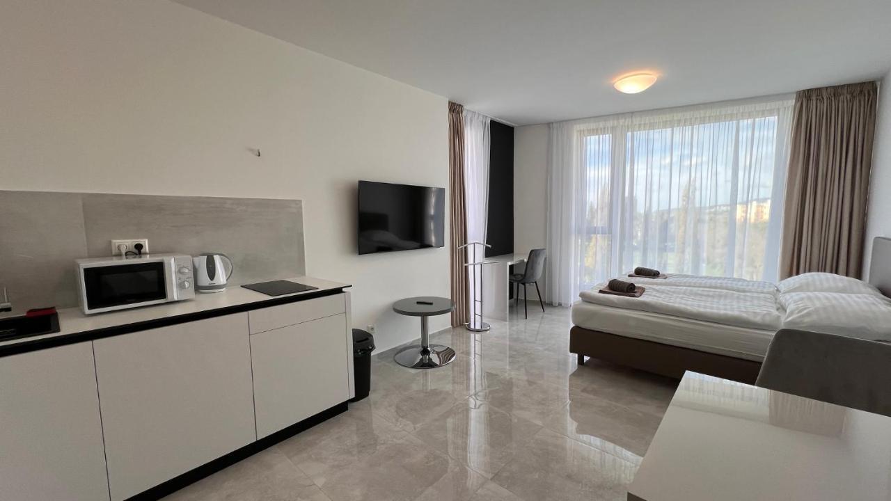 Air Conditioned 1 Room Apartment Vienna Gate, 2 Μπρατισλάβα Εξωτερικό φωτογραφία